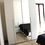Casa Di Angelo Apartment